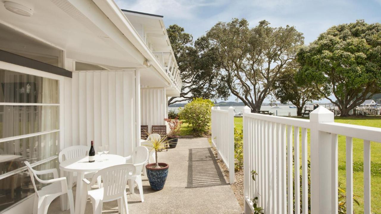 Hananui Lodge And Apartments Russell Dış mekan fotoğraf